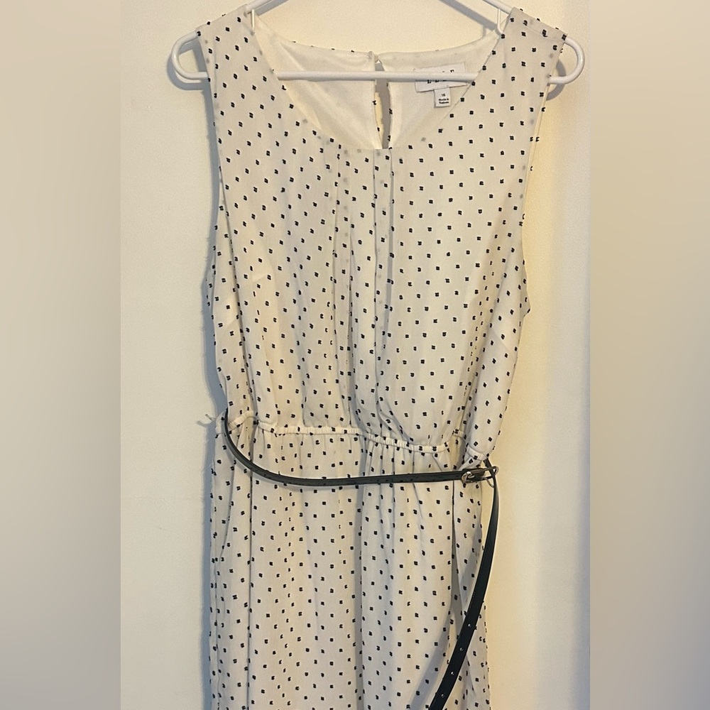 Elle size 16 sleeveless lined white with black dots dress. NWOT.